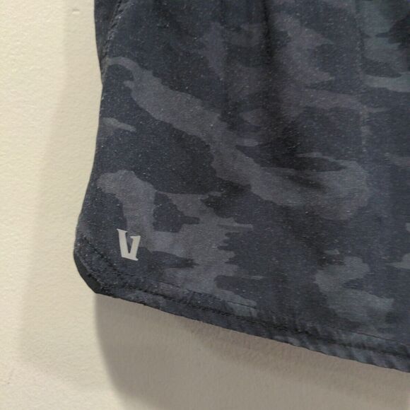 Vuori Womens Clementine Short Camo Size L Gray Active Gym Running Lightweight - Picture 4 of 10